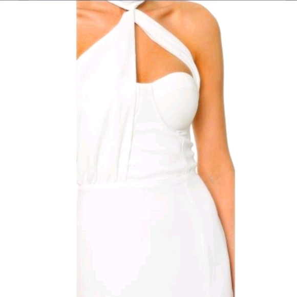 ๐ฅณ๐HOST PICK!!๐๐ฅณ โค Misha Collection Trivata Dress "Milk" โค - Picture 6 of 15